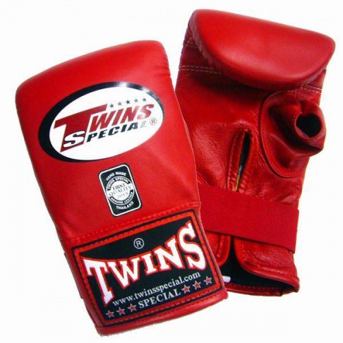 Тренировочные перчатки Twins Special (TBGL-1H red)